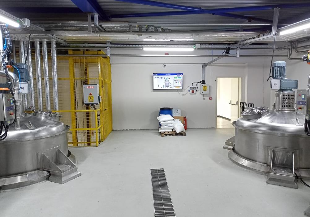 KOZMETİK KİMY A S A LL A RI ÜRETİM TESİSİ COSMETIC CHEMICALS PRODUCTION